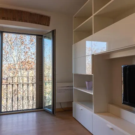 Apartment Be Porta Venezia Milan